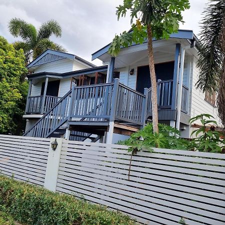 Homestay At Julie'S Cairns Eksteriør billede