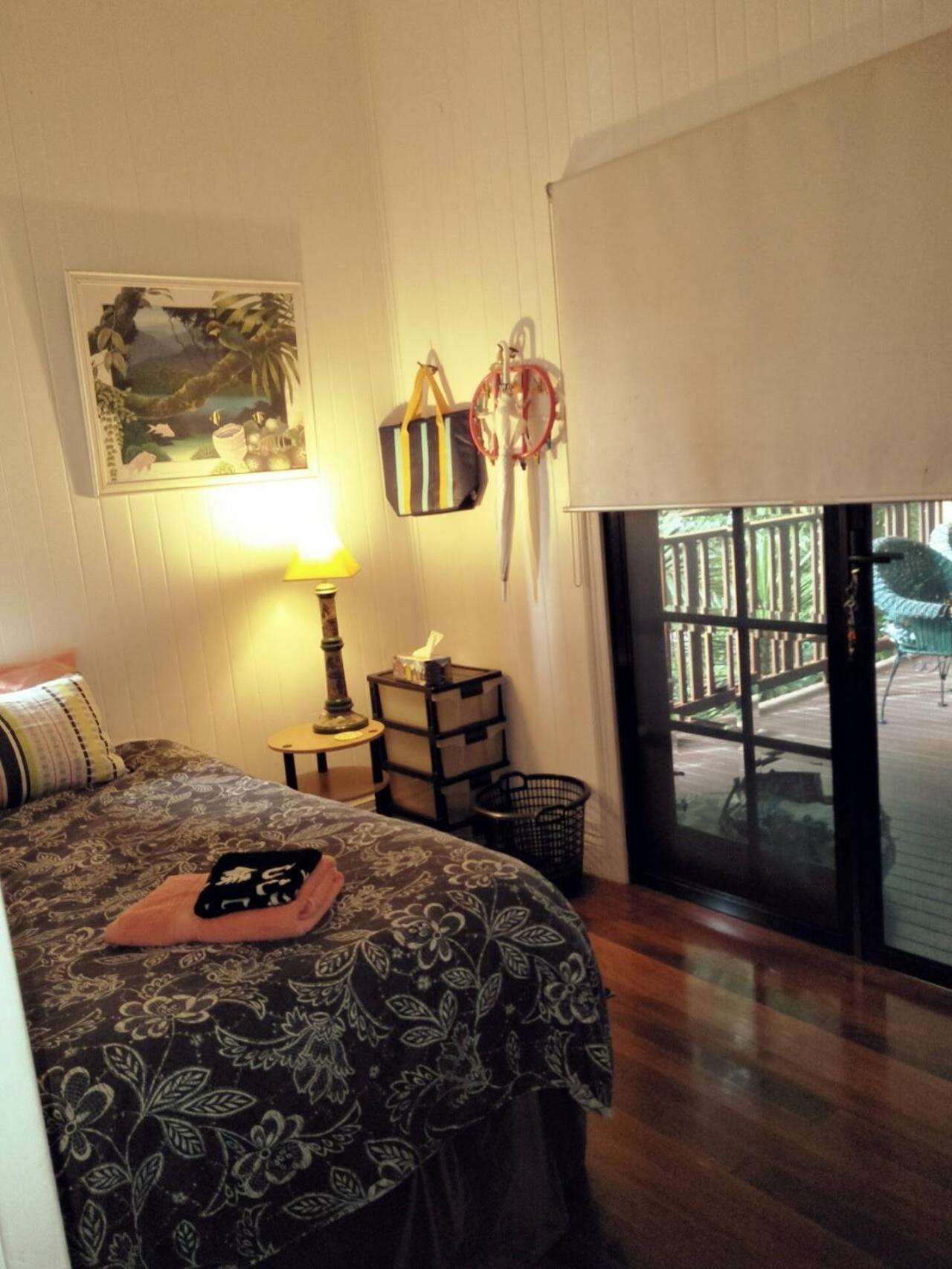 Homestay At Julie'S Cairns Eksteriør billede