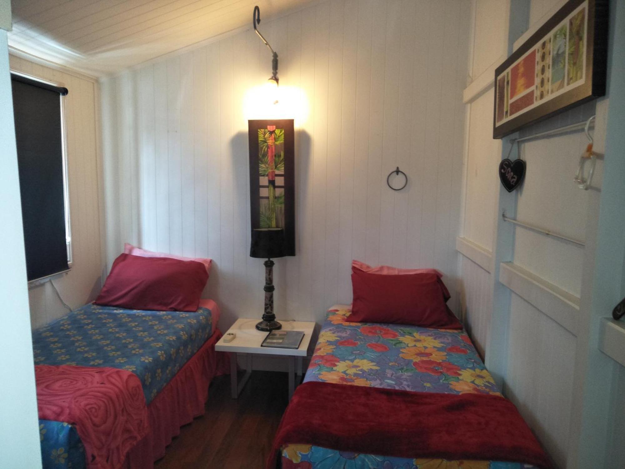 Homestay At Julie'S Cairns Eksteriør billede